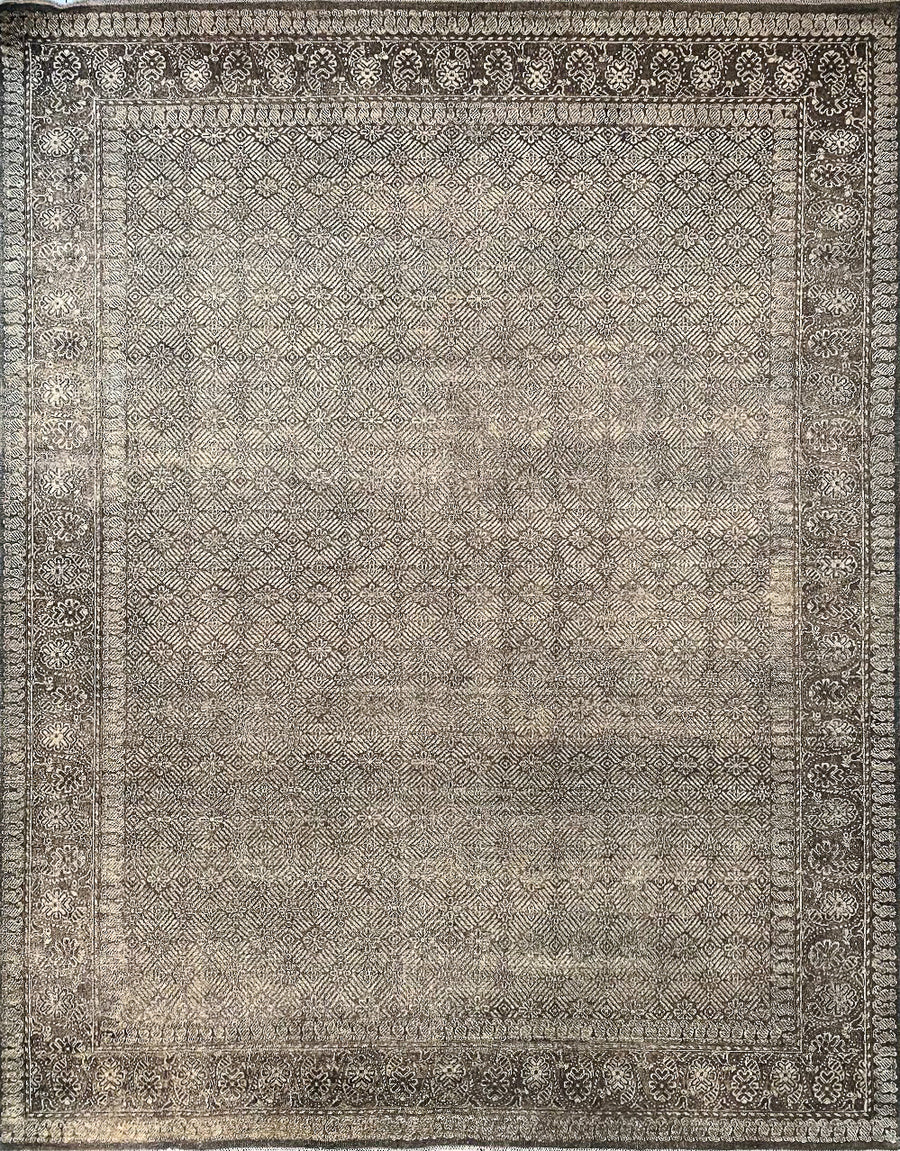 Charcoal and Silver Senneh 8x10 Rug