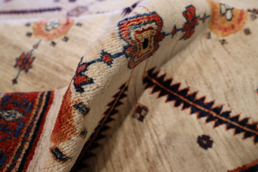 Huge All Wool Vintage Luri 13x19 Carpet