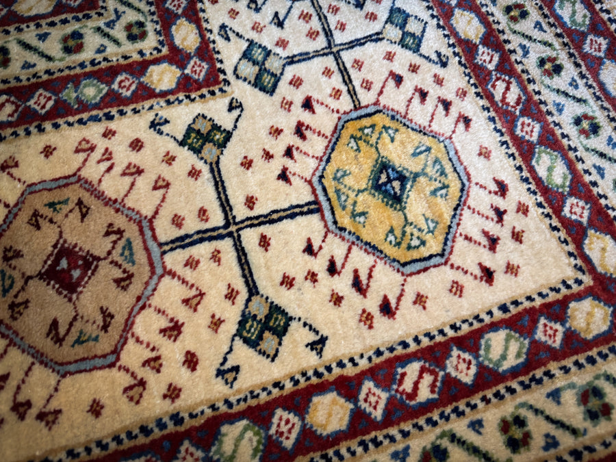 Handmade Luri Allabaft With Qashqaii Pattern 8x11 Area Rug