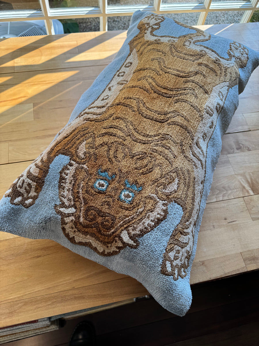 Full Tiger On Gray Lumbar Style Pillow