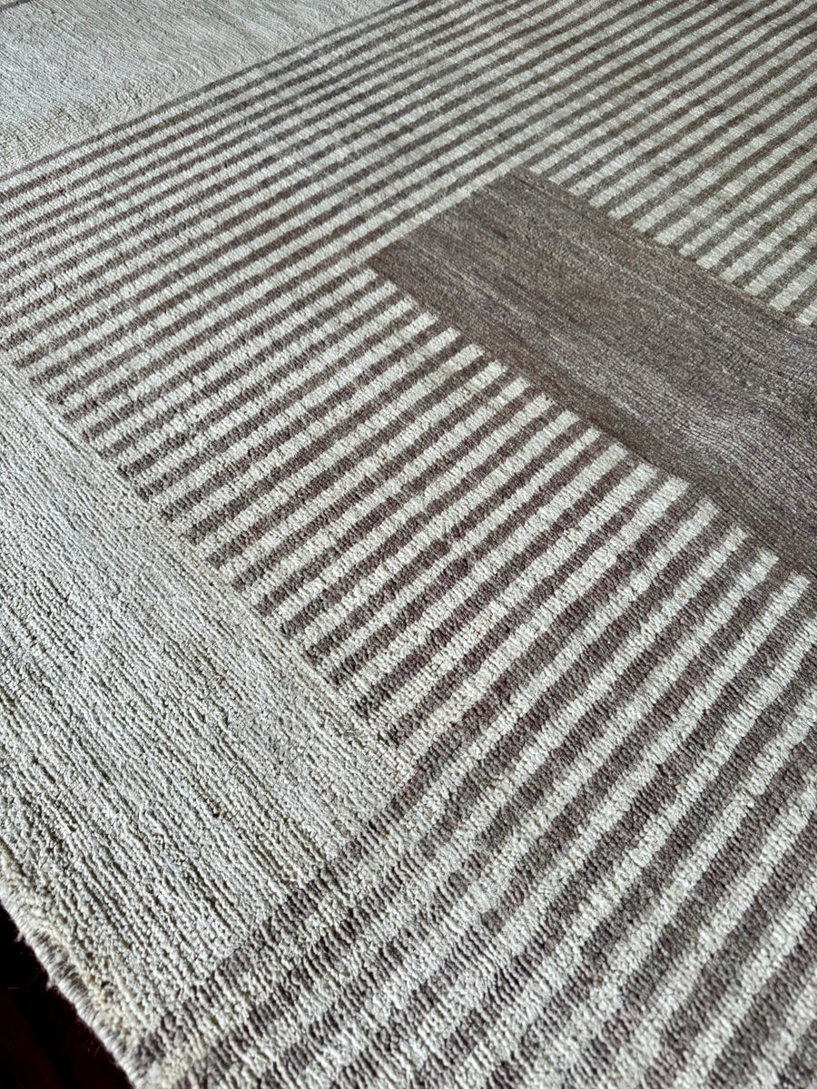 Sale! Ivory and Taupe Bauhaus Style 9x12 Area Rug