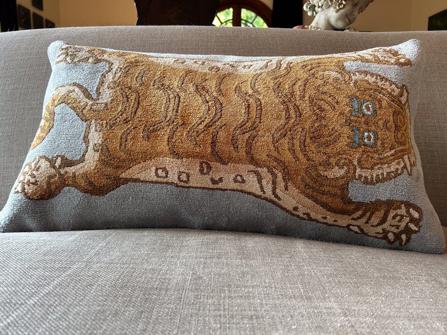 Full Tiger On Gray Lumbar Style Pillow