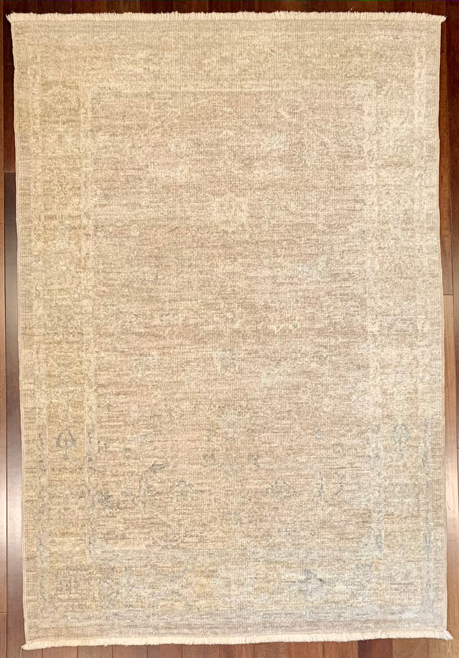 Hand knotted Faded Style Oushak 4x6 Rug
