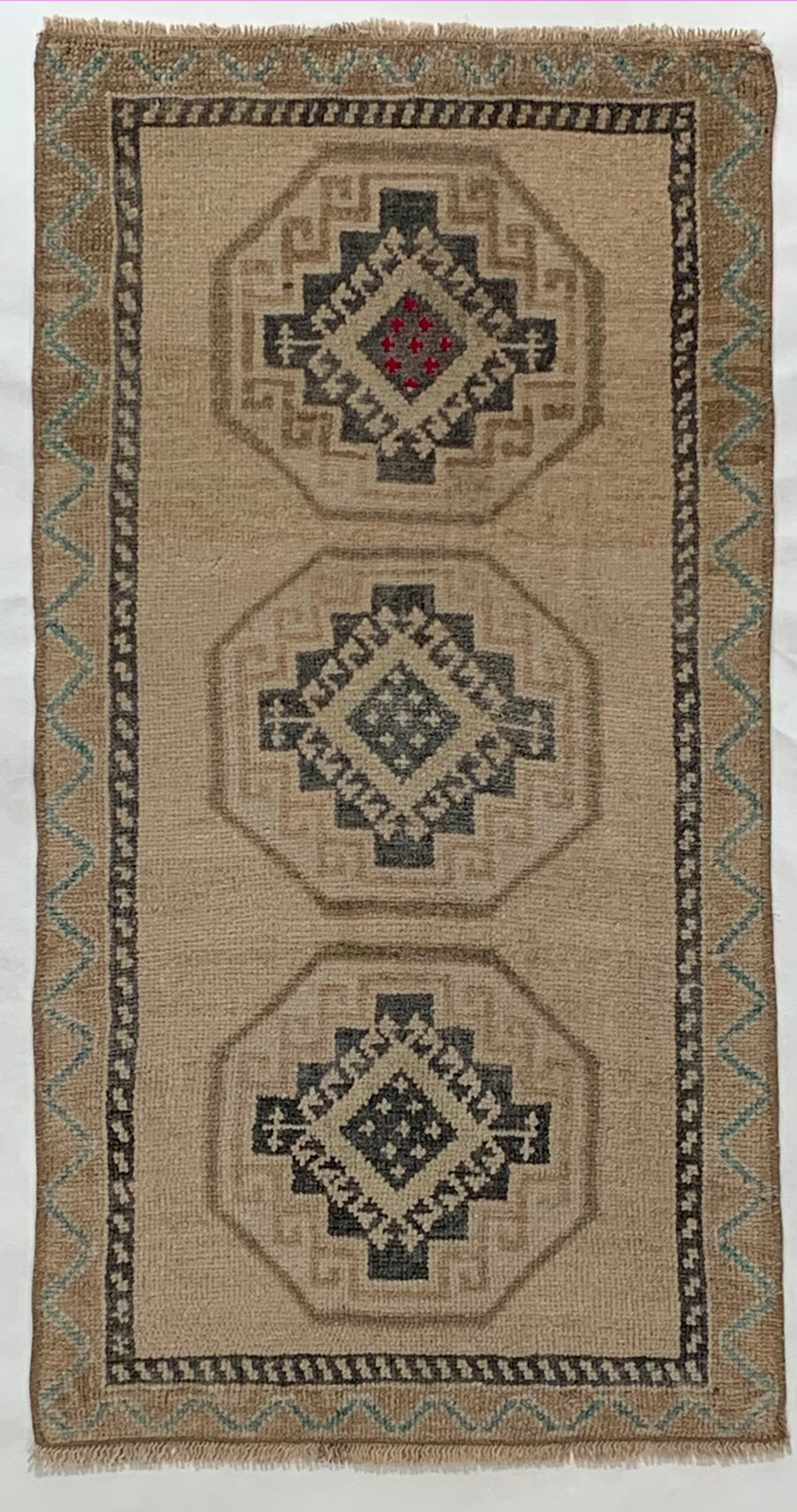 Retouched Turkish Collection 2x3 Rug