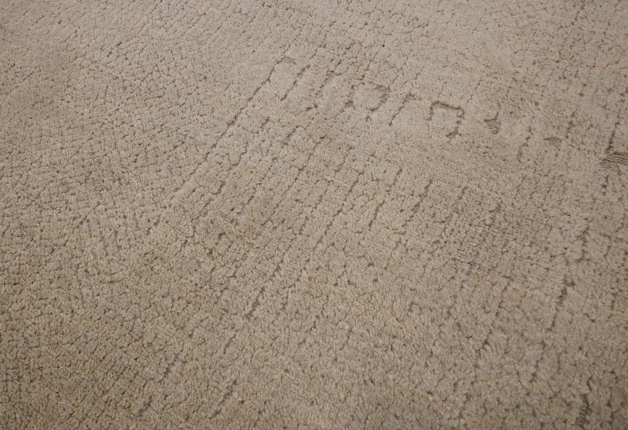 Clearance! Equinox in Moonstone Colorway 8x10 Rug from Battilossi